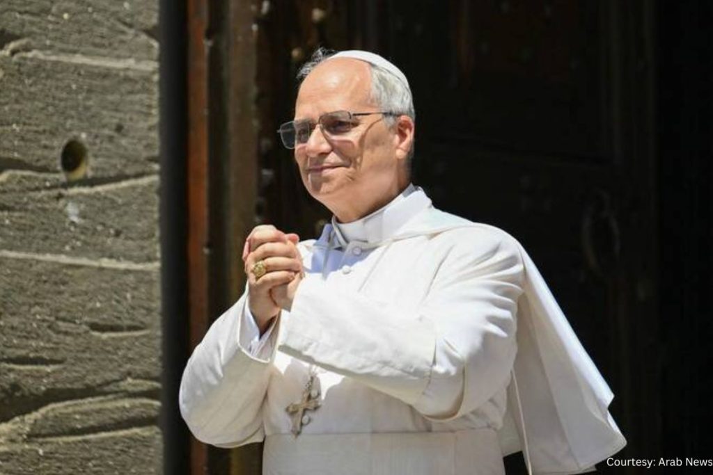 Pope Leo Holds First Phone Call with Palestinian President Abbas, Urges Protection of Civilians in Gaza