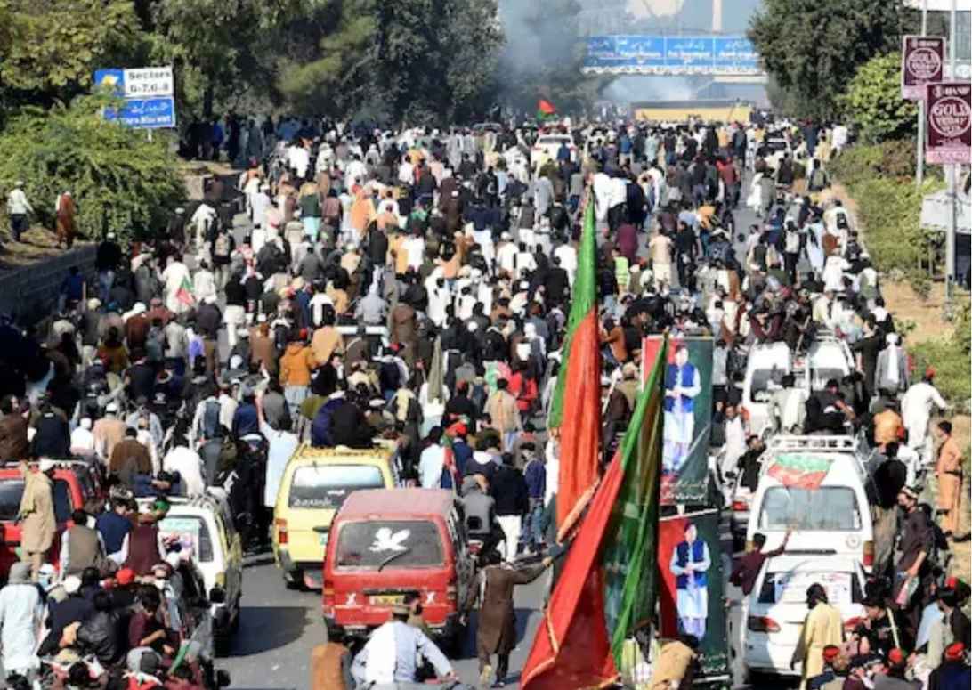 Crackdown Deepens as PTI Marks Two Years Since Imran’s Arrest