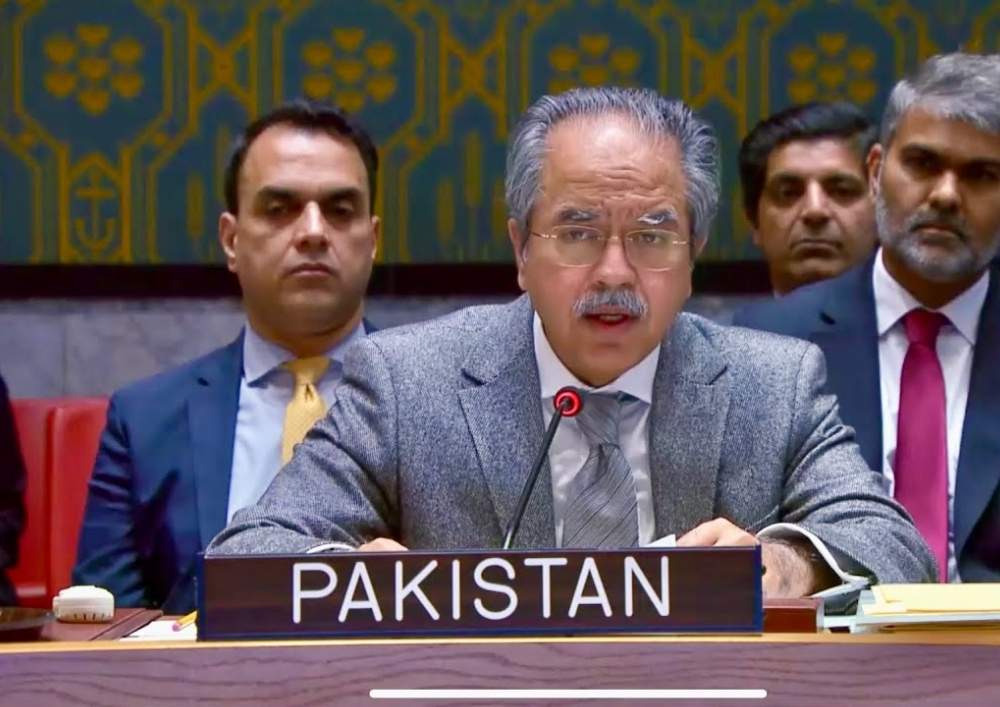 Pakistan Sounds Alarm Over Rising Cross-Border Arms Threat