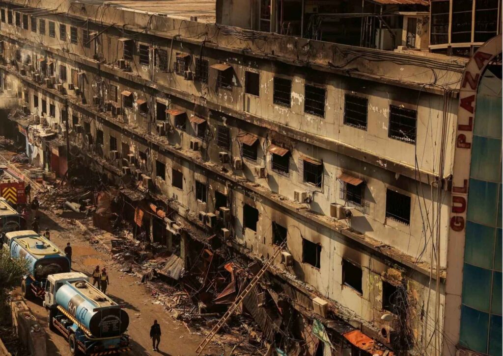 Search and Rescue Efforts Continue at Karachi’s Gul Plaza After Devastating Fire