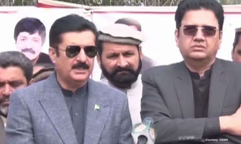 Governor Kundi Blames ‘Barrage of Statements’ by KP Government for Tirah Exodus