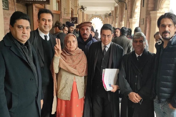 Usman Dar mother Rehana Imtiaz Dar to contet election on NA-71